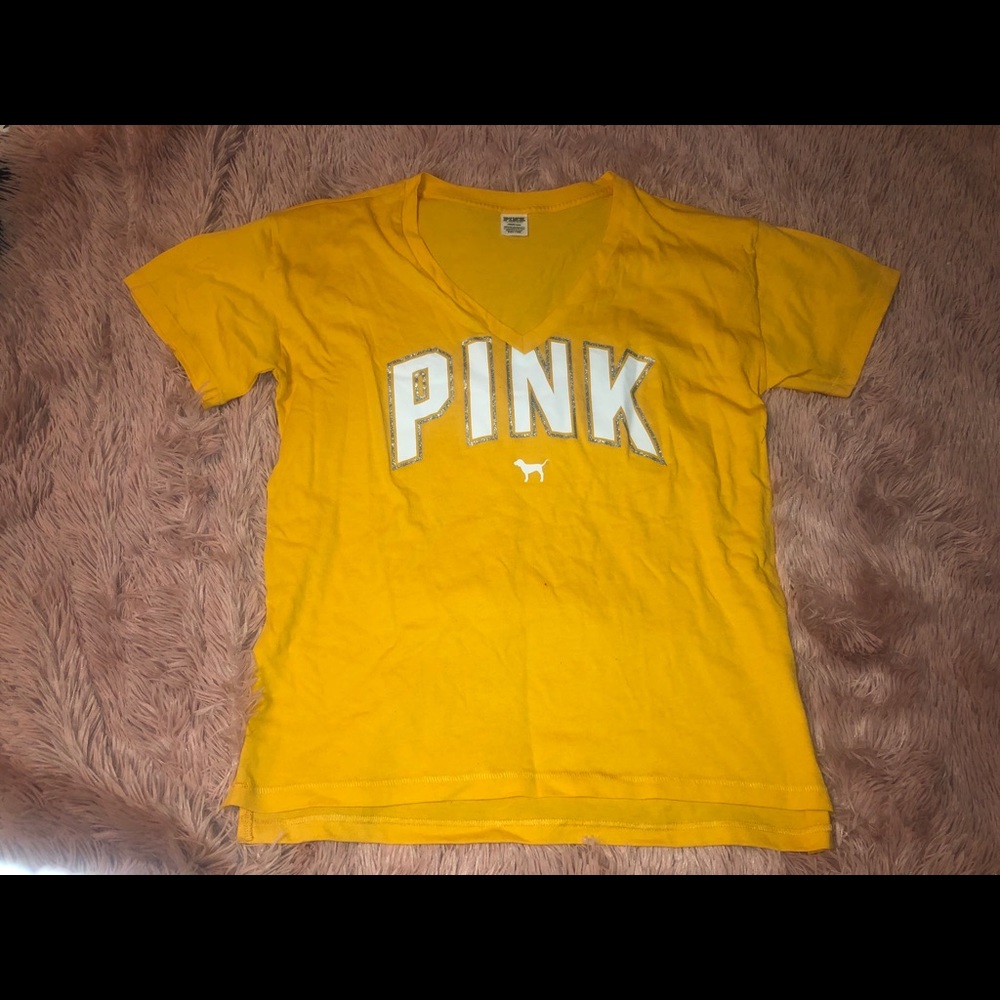 PINK tee shirt
